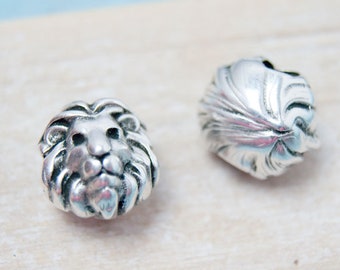 Lion big cat metal bead with hole 4 mm silver plated #6439