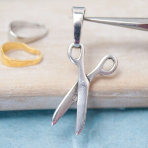 Scissors, hairdressing scissors, tailor's scissors, 22 mm, silver-plated, jewelry pendant including loop #6588