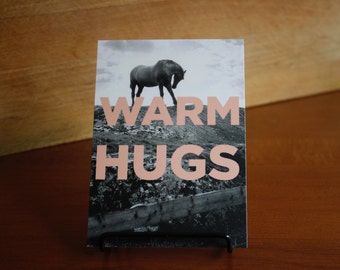 Postcard : Warm hugs.