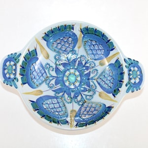 Royal Copenhagen  - TENERA  - Lovely ceramic bowl with ears - Designed by Marianne Johnson  - Made in Denmark 1960.