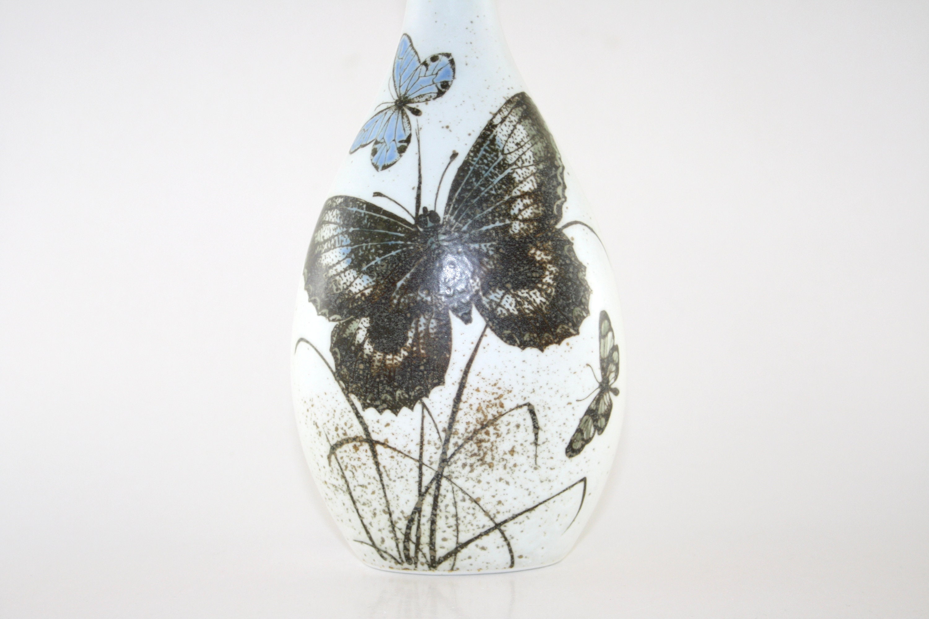 Buy Royal Copenhagen DIANA Lovely Stoneware Butterfly Vase Made by 