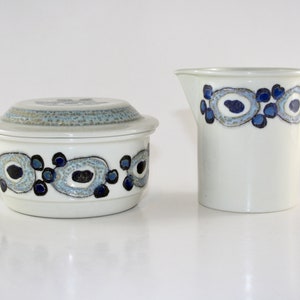 Royal Copenhagen - Aluminia - Lovely ceramic sugar bowl with lid and creamer set  - NUCELLA - Made in Denmark 1960.