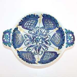 Royal Copenhagen  - TENERA  - Lovely ceramic bowl with ears - Designed by Marianne Johnson  - Made in Denmark 1960.