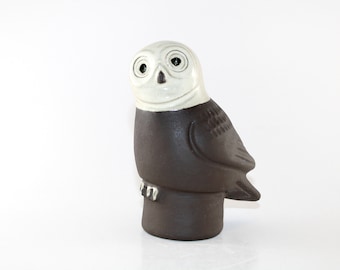 Hyllested Keramik - Hillside Ceramic  - Very beautiful ceramic owl  - Made in Denmark.
