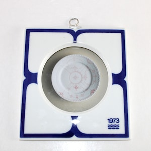 Royal Copenhagen  - Lovely porcelain picture frame made with sterling silver - Made in Denmark 1973.