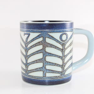 Royal Copenhagen  - Lovely ceramic mug - Aluminia  - Designed by Dorte Schierup - Made in Denmark 1970
