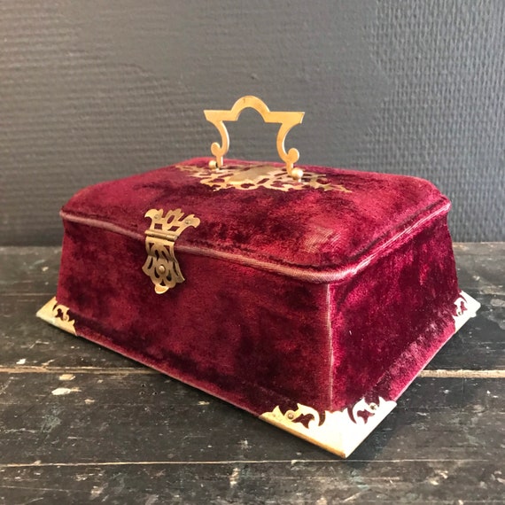 Antique jewel box shabby chic timeworn burgundy v… - image 3