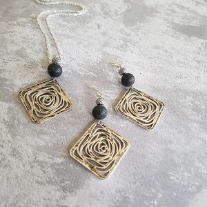 Filigree Silver Earrings & Necklace Set
