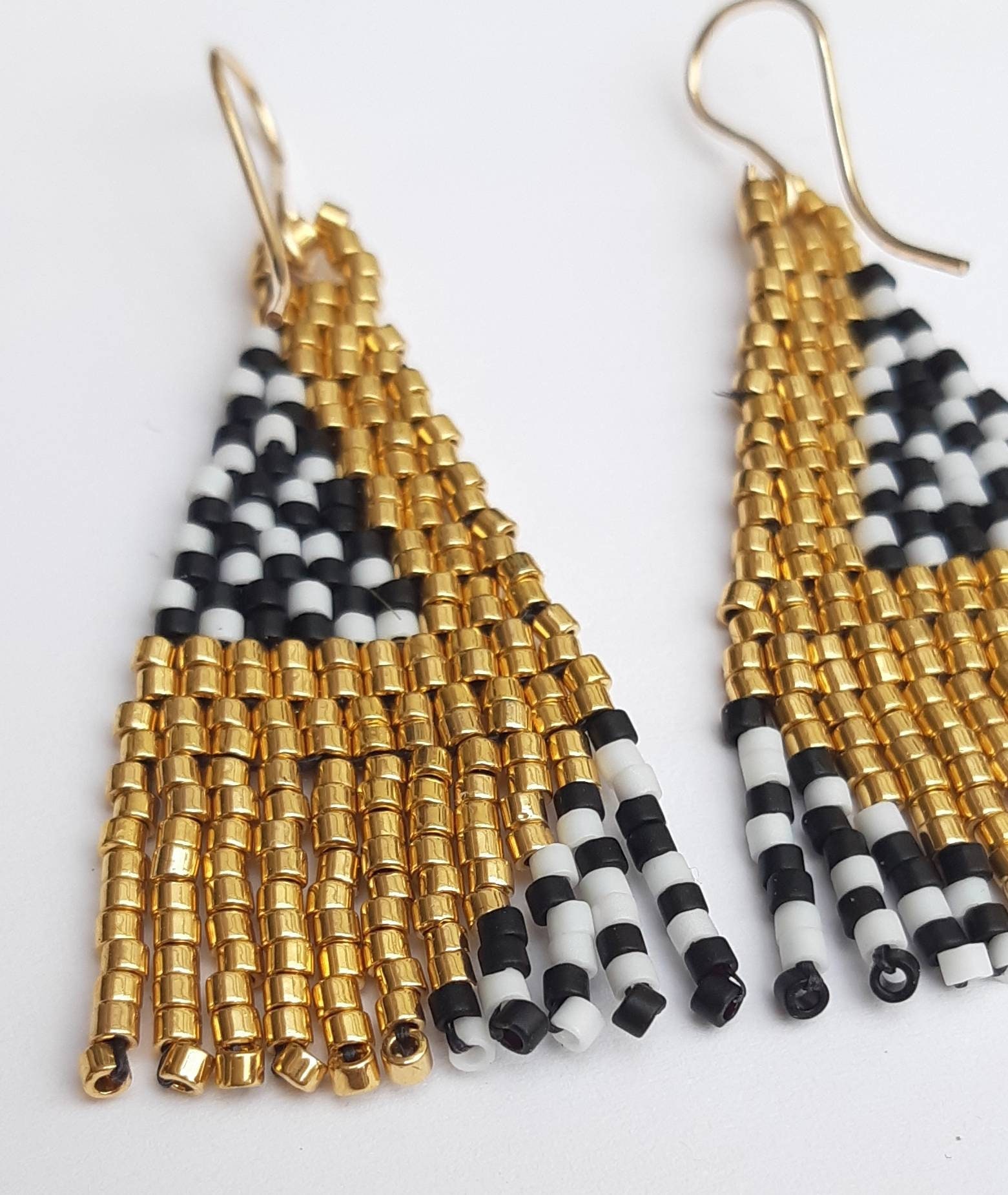 SPECKLES Mini Earrings Black Earrings White Earrings Black Etsy