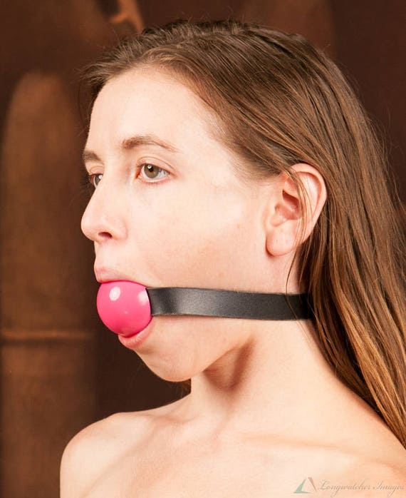 Silicone Ball Gag, Medium-large 2.0, Medical Grade With Black or White  Leather Strap -  New Zealand