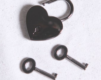 Large Small Heart-shaped Lock, 'Gunmetal'
