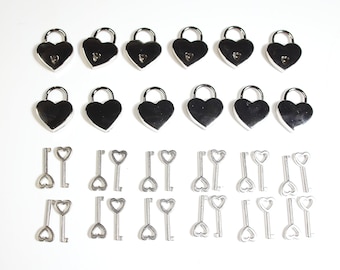 Medium Small Heart-shaped Lock, 'Silver', 12 pack