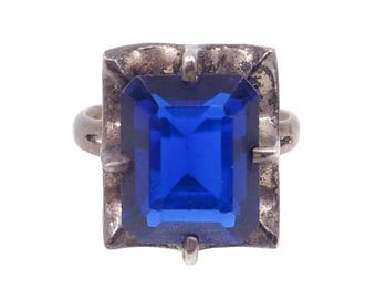 Anillo vintage de plata de ley con cristal azul de los años 70, talla 6.