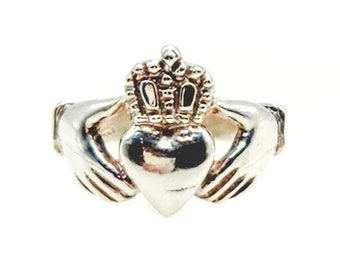 Vintage 1990s Sterling Silver Claddagh Band Ring Size 8