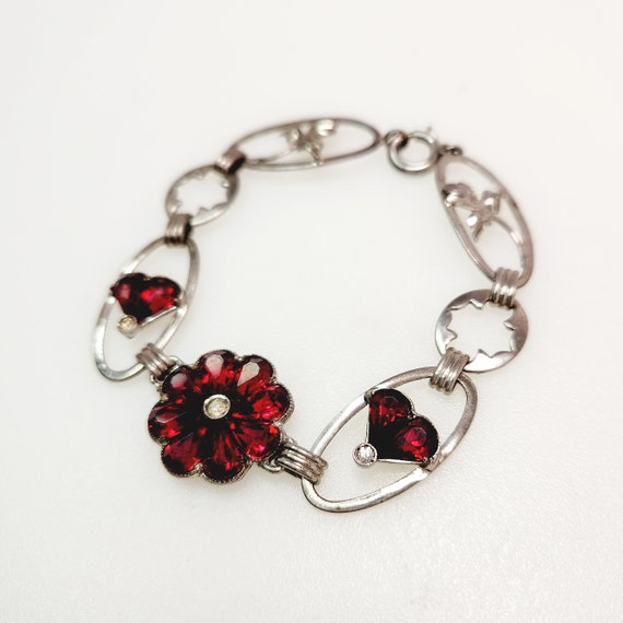 Vintage 1940s Red Glass, Silver Flower Bracelet -… - image 6