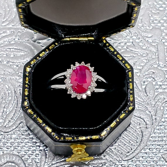 Vintage 1990s Ruby, White Gold Diamond Ring - Ova… - image 3