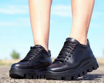 Black genuine leather sneakers,Women genuine leather sneakres,Extravagant black leather sneakers