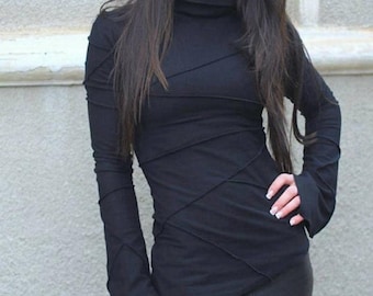 Zwarte asymmetrische damestop – elegante blouse met lange mouwen, minimalistisch modern shirt, stijlvolle vrijetijdsmode