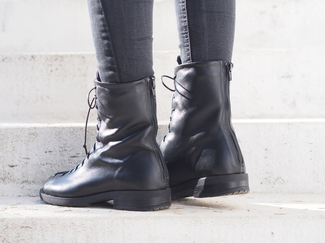 Sample Essential Genuine Leather Ankle Boots Black
