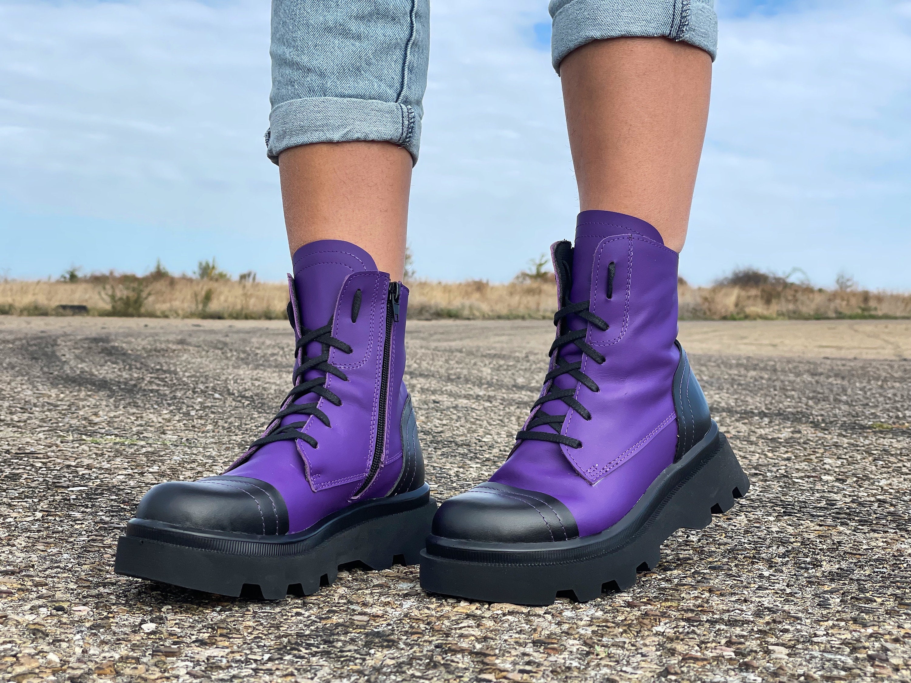 ミドルブーツ Burberry  Boots Women Leather Violet/Aubergine BURBERRY Aubergine Purple Nubuck Leather Trek Ankle Boots