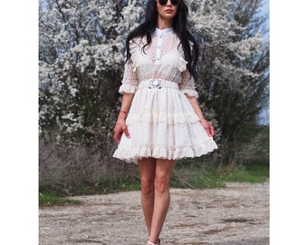 White Lace Summer Dress – Elegant Short Sleeve Button-Down Mini Dress with Belt – Feminine Tiered Eyelet Dress for Parties & Vacations