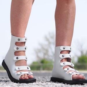 Women Genuine leather summer boots,Leather Gladiator Sandal,Peep Toe Boots,Open Toe Boot,Ankle Sandals,Steampunk Shoes,Cut out later booties