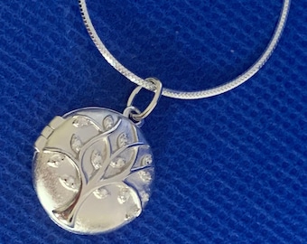 Tree of life pendant Czs repousse  , hinged sterling silver delicate, plus snake chain 46cms