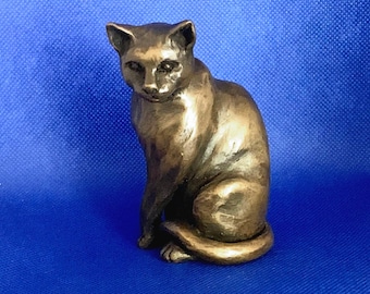 Cat Cold Cast Bronze sitting fine quality made in the U.K.