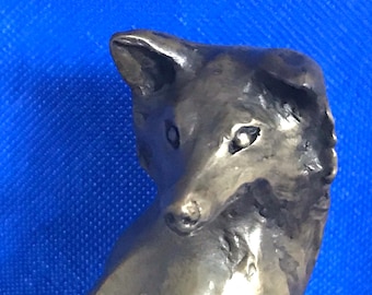 Fox looking back Figurine Cold Cast Bronze fine quality made in the U.K.