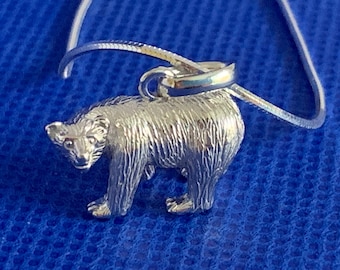 Polar Bear and Snake Chain pendant sterling silver.925