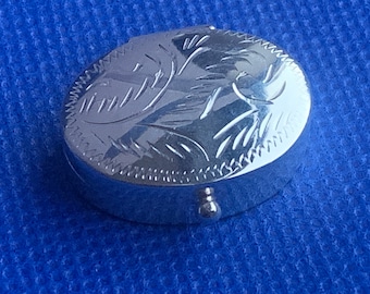 Pill box sterling silver small etched lid click fastener