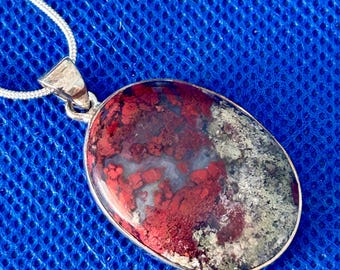 necklace/pendant