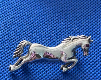 Horse galloping brooch / stock pin sterling silver .925