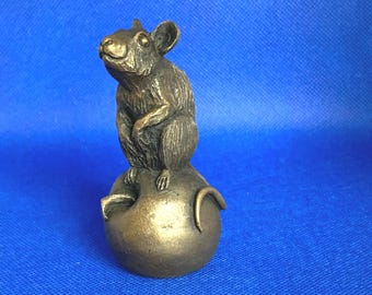Mouse on an apple Bronze Cold Cast figurine