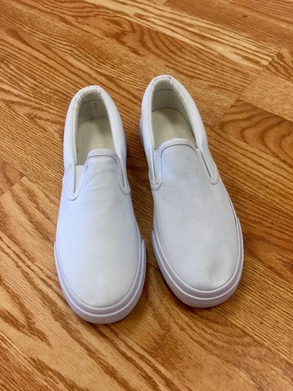 blank white canvas shoes