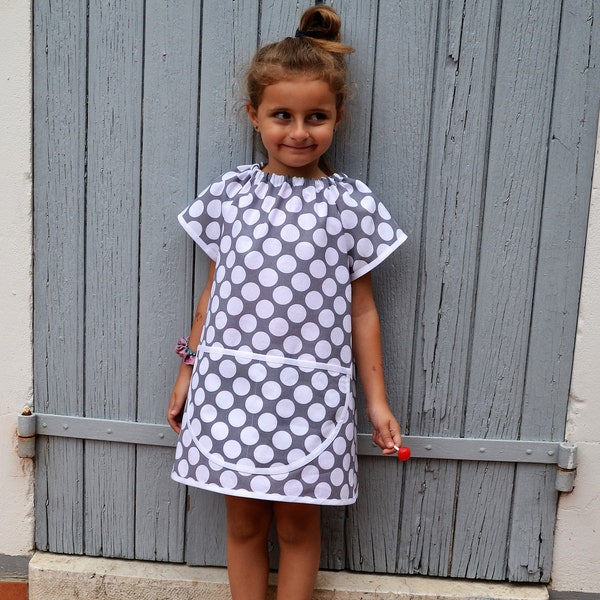 Art Smock 2-4 Years **70% OFF SALE/SOLDE **  Short Sleeve Art Smock  Tablier Maternelle Gris Blanc Grey White Gray Polka Dots