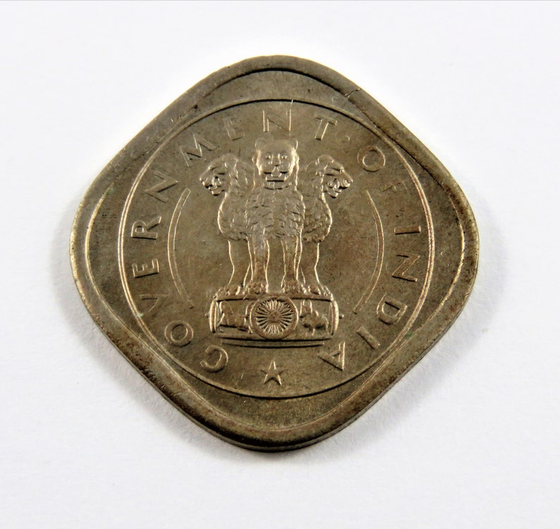 India-Republic 1954 b Two Annas Coin.