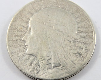 Poland 1933 Silver Queen Jadwiga 5 Zlotych Coin. Lightly Scratched.