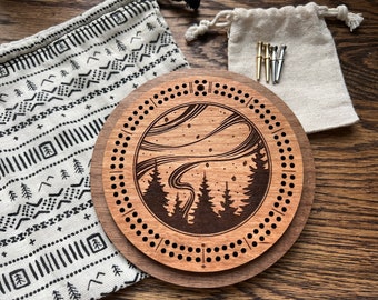 Northern Lights Laser Engraved Mini Circle Cribbage Board with Drawstring Bag | card games, crib board, game night, travel games