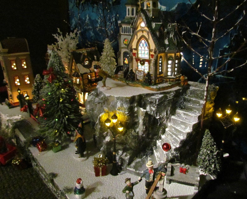 MOUNTAIN Overlook Christmas Village house DISPLAY PLATFORM | Etsy