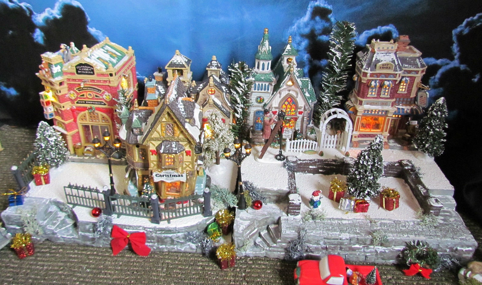 Village Display BRICK Wall, Christmas Landscape for Dept 56