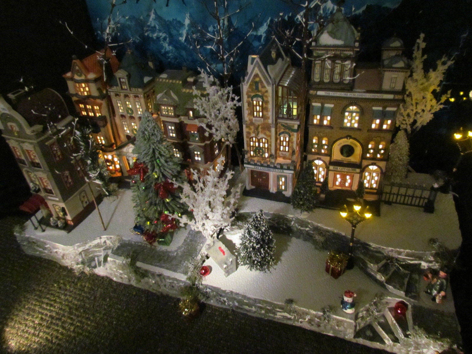 MULTI LEVEL 64" Christmas Village Display platform base Dept 56 Lemax X