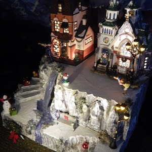 WATERFALL, pond & stairs Christmas VILlAGE DiSPLAY platform ONLY Expandable for Dept 56, lemax Rock CLIFf Snow village, Dickens village RC