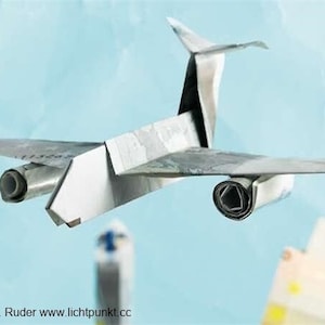 Origami Faltanleitung Flugzeug (**)