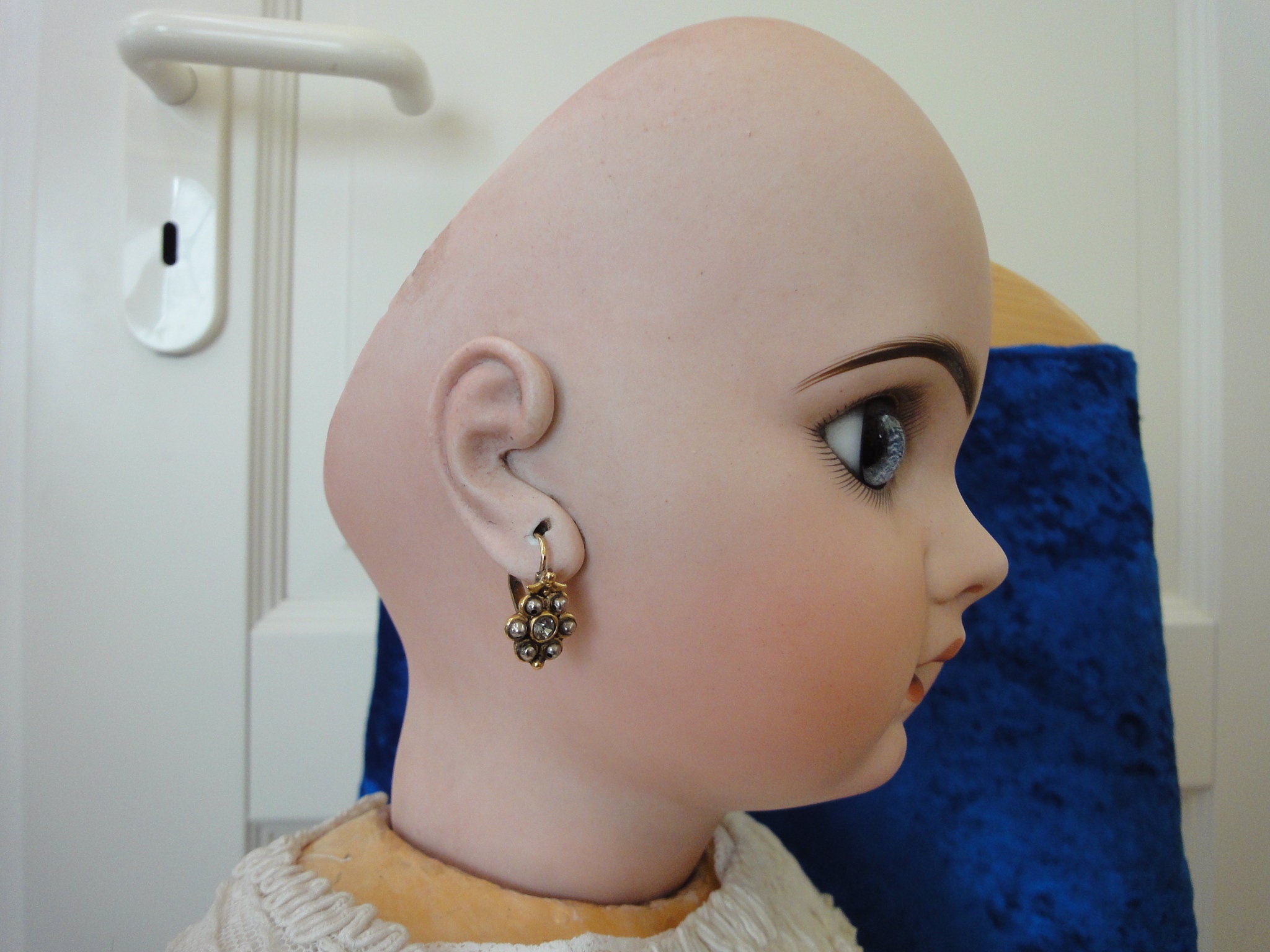 Ancienne Poupée Jumeau Avec Boucles D'oreilles – Vintage, à Collectionner