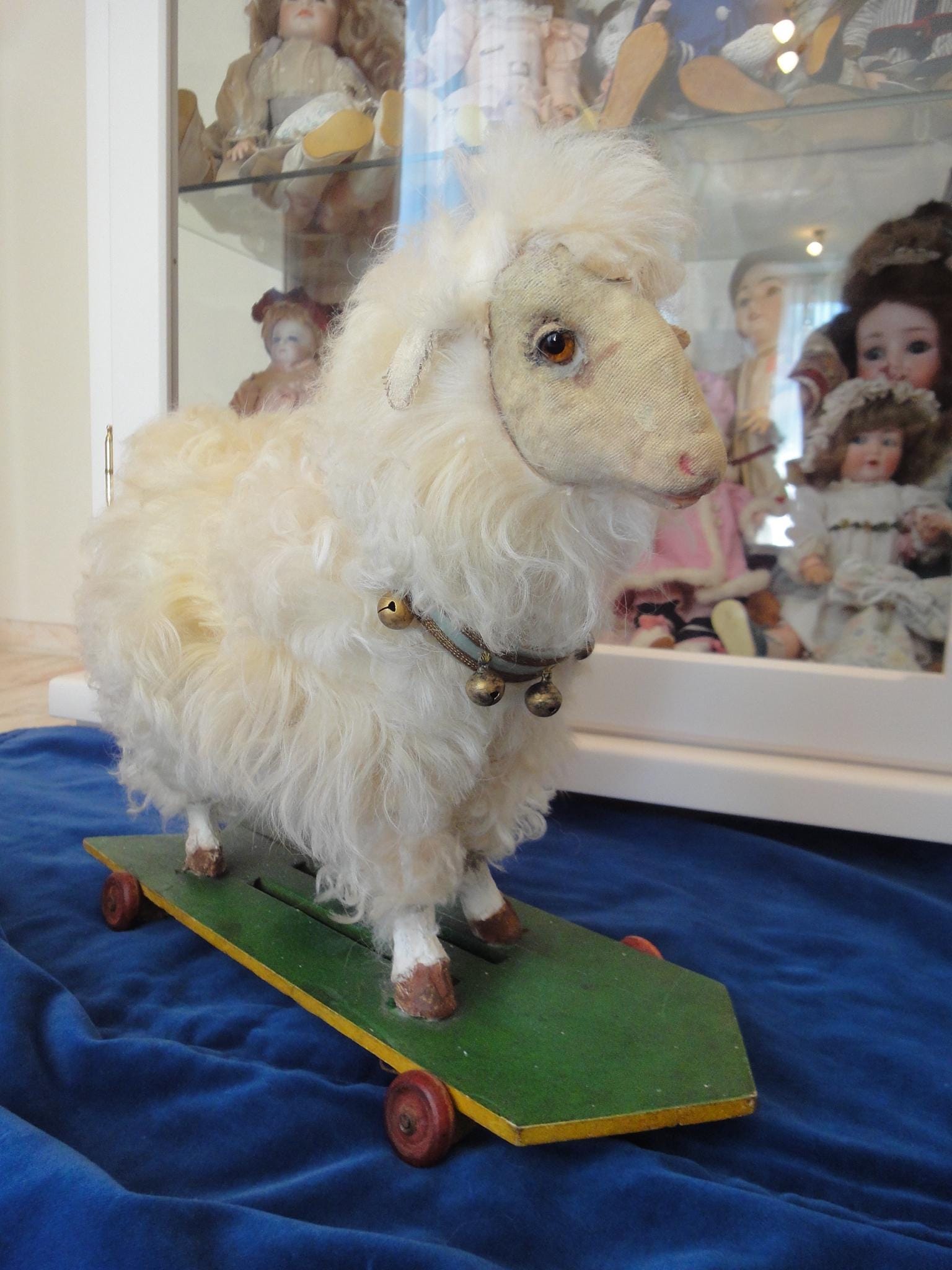 Antique sheep on wheels - Etsy 日本