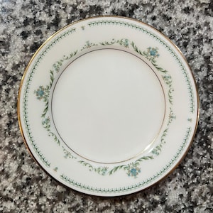 Noritake Ivory China 6.5” Plate Blakesley Pattern 7554