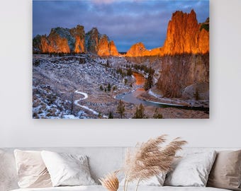 Smith Rock Oregon Wall Art Print – Desert Landscape Photography – Large Nature Wall Decor – Earth Tone Artwork – Western Home Decor