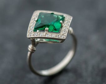 Emerald Ring, Emerald Engagement Ring, Created Emerald, Vintage Emerald Ring, Vintage Ring, Antique Emerald Ring, Antique Rings, Silver Ring