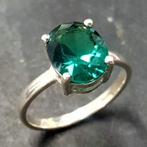 Emerald Vintage Ring, Emerald Ring, Created Emerald, Promise Ring, Green Emerald Ring, Green Diamond Ring, Solitaire Ring, Solid Silver Ring